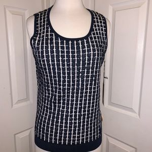 Rondina pull over sweater size XL